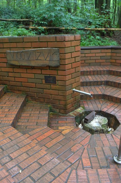 gyógyító vizű Szent Vid kút